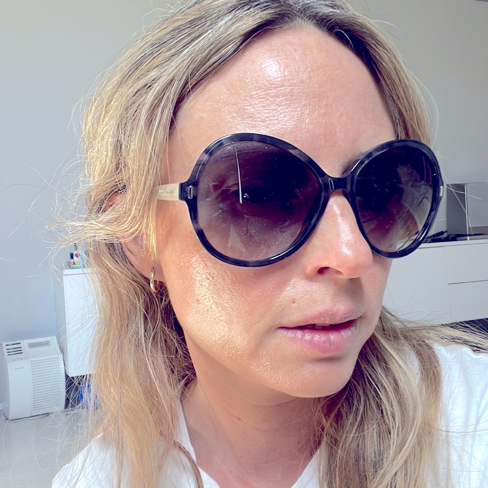 Marc Jacobs sunglasses, women’s, gray/black/silver, slight gradient, with case